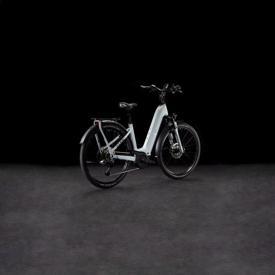 VTC Électrique Cube Kathmandu Hybrid EX 800 2025 – Image 2